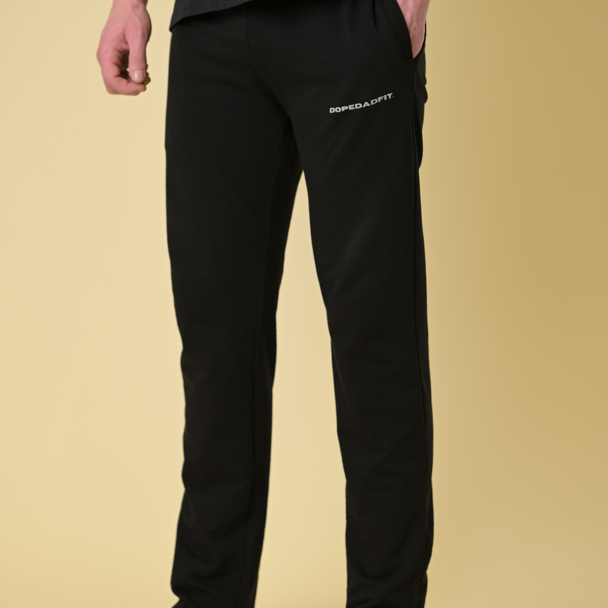 Straight Track Pants Black