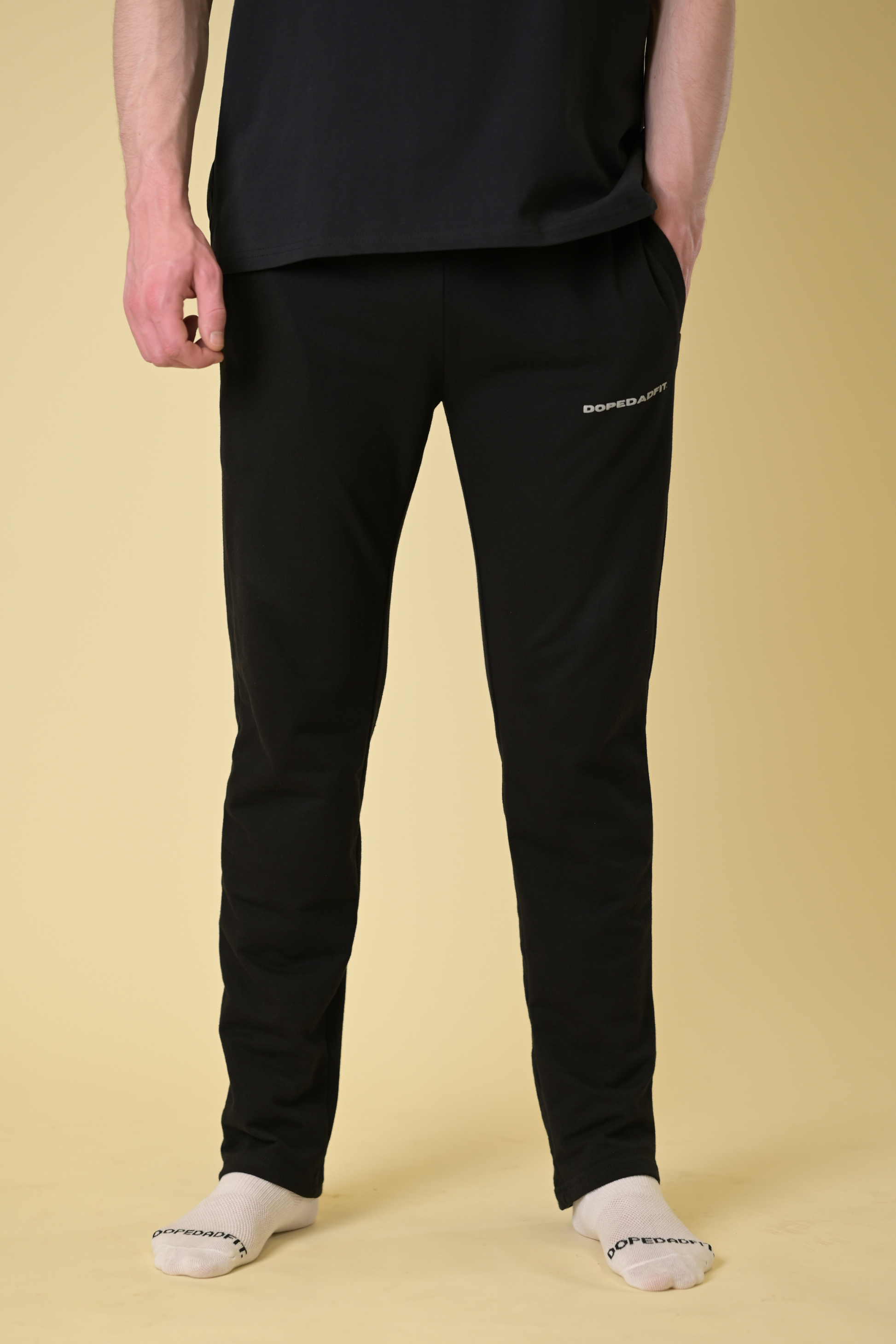 Straight Track Pants Black